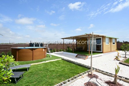 Casa en Conil con piscina