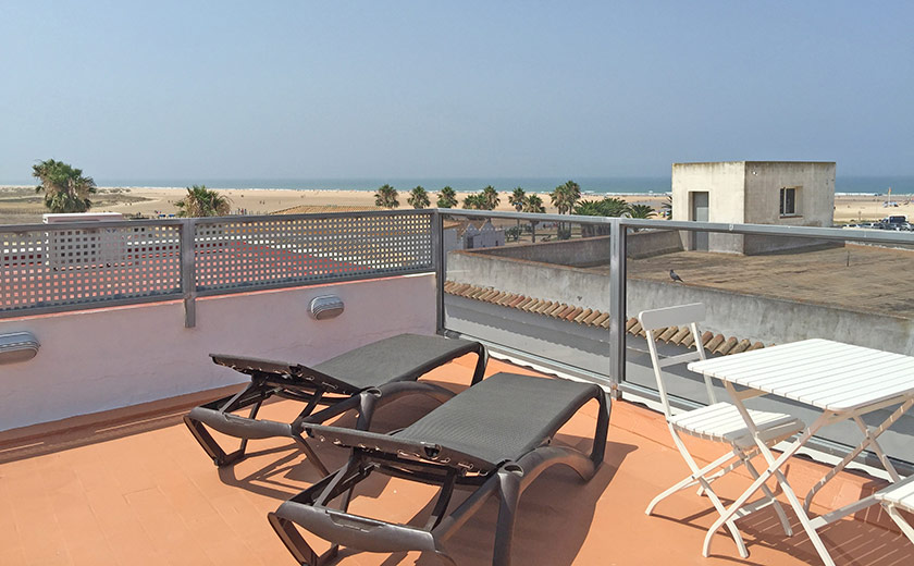 Ático en Conil primera línea de playa
