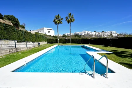 Apartamento con piscina en Conil de la Frontera